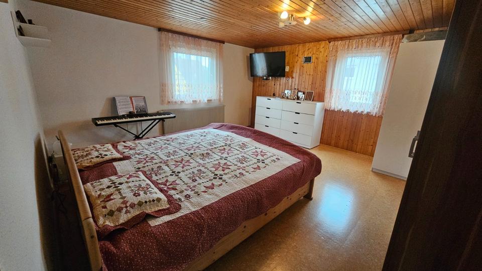 Einfamilienhaus Horb am Neckar - 6 Zimmer, 132 m&sup2;, 450.000&euro; | Angebot:26048979