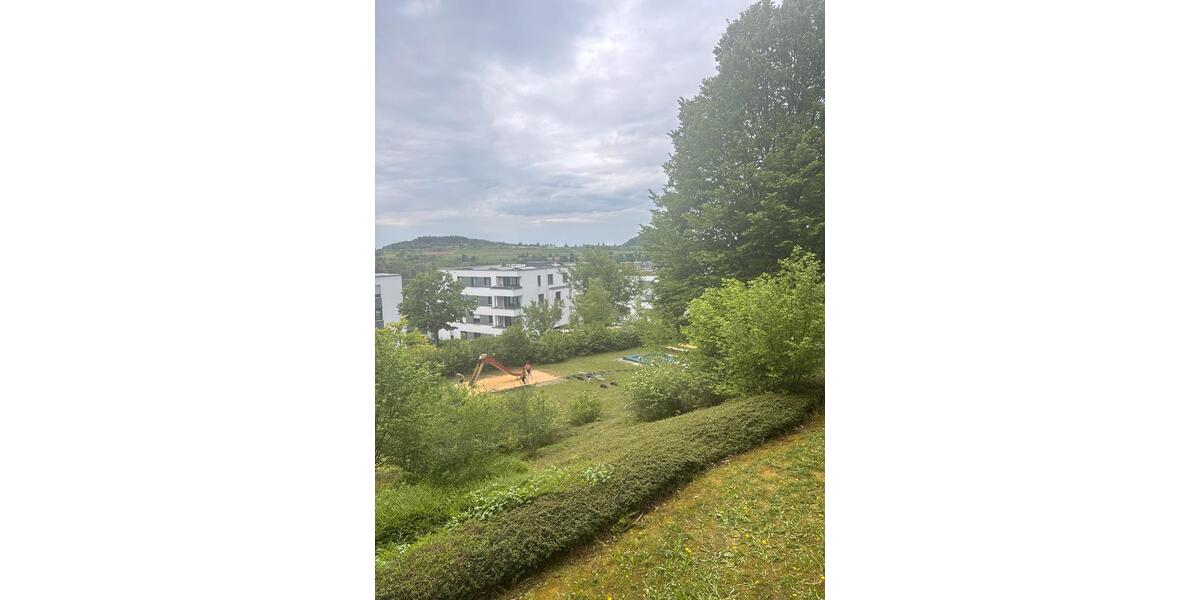Erdgeschoßwohnung Pfullingen - 4.5 Zimmer, 98 m&sup2;, 375.000&euro; | Angebot:26427753