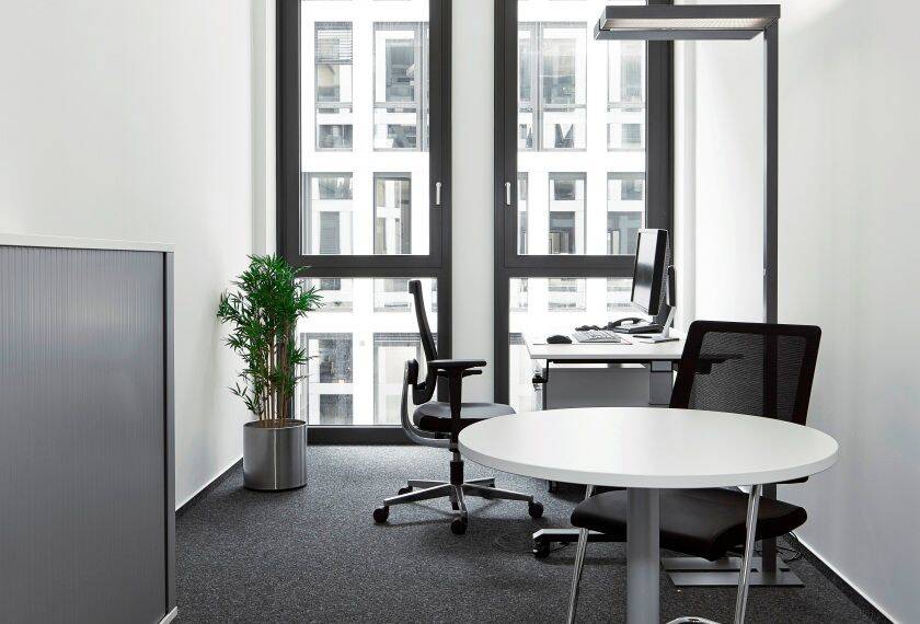 Gewerbeobjekt Stuttgart Mitte - 2.190&euro; | Angebot:25984707