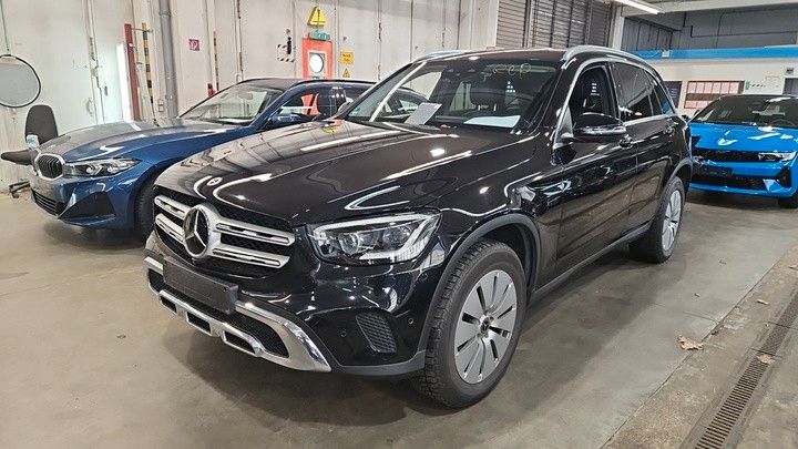 Mercedes-Benz GLC 300 110.000 km 27.999 &euro; Reutlingen / Mittelstadt 72766