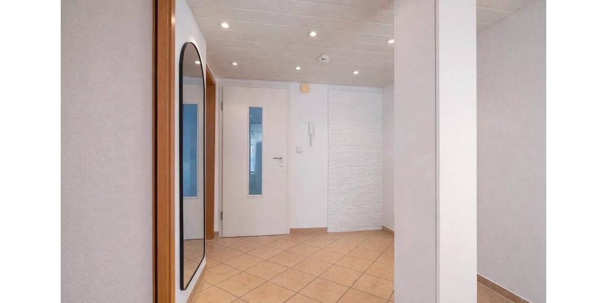 Dachgeschoßwohnung Leinfelden-Echterdingen Echterdingen - 2 Zimmer, 52 m&sup2;, 186.000&euro; | Angebot:27196739