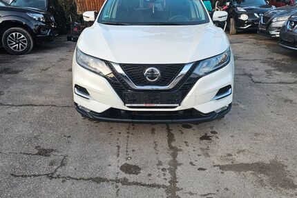 Nissan Qashqai 72.000 km 12.500 &euro; Stuttgart 70376