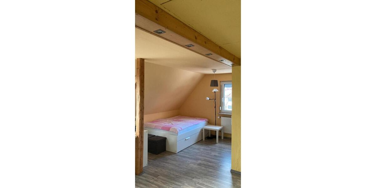 Doppelhaushälfte Herrenberg - 9 Zimmer, 178 m&sup2;, 685.000&euro; | Angebot:27080979