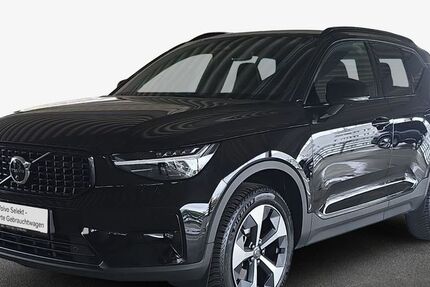 Volvo XC40 13.976 km 37.460 &euro; Stuttgart 70190
