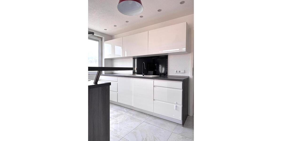 Einfamilienhaus Burladingen - 9 Zimmer, 282 m&sup2;, 648.000&euro; | Angebot:27082731