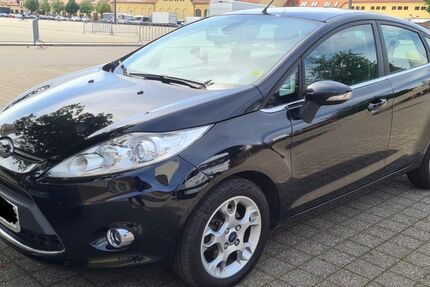 Ford Fiesta 110.000 km 5.000 &euro; Stuttgart 70599