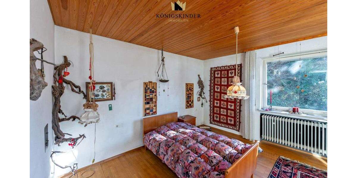 Einfamilienhaus Bad Urach - 6 Zimmer, 182 m&sup2;, 395.000&euro; | Angebot:25669344