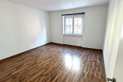 Wohnung Stuttgart Lehen - 3 Zimmer, 68 m&sup2;, 335.000&euro; | Angebot:27529796