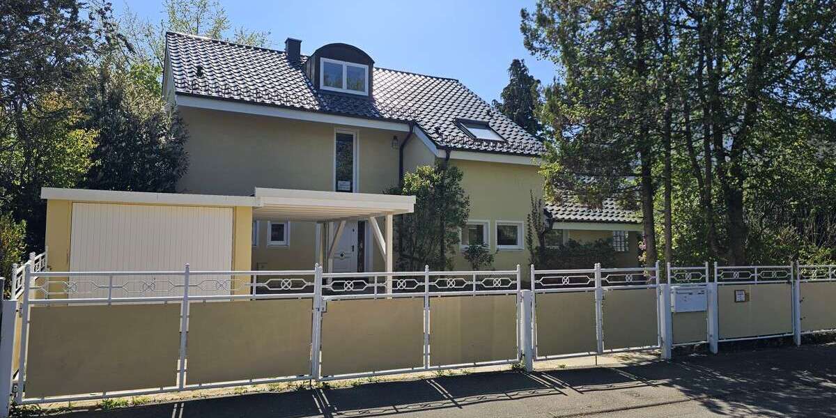 Einfamilienhaus Stuttgart / Riedenberg Riedenberg - 9 Zimmer, 269 m&sup2;, 1.750.000&euro; | Angebot:26897666