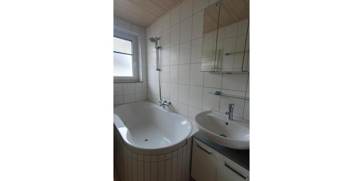 Etagenwohnung Sindelfingen Sindelfingen (Stadt) - 3 Zimmer, 70 m&sup2;, 970&euro; | Angebot:25944157