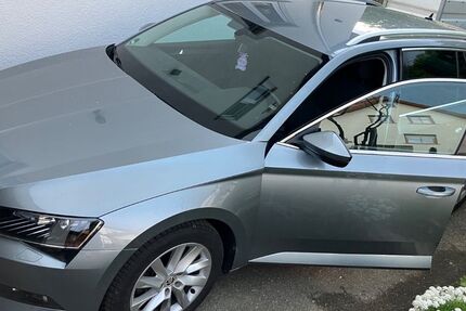 Skoda Superb 150.722 km 16.990 &euro; Hechingen 72379