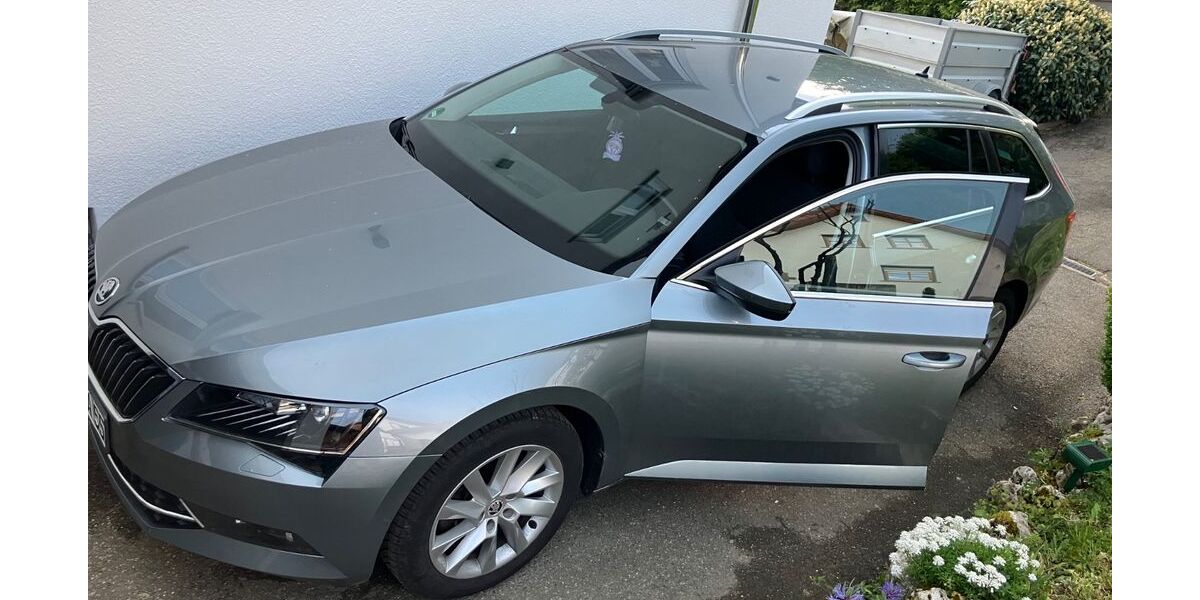 Skoda Superb 150.722 km 16.990 &euro; Hechingen 72379