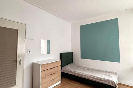 Wohnung Stuttgart Luginsland - 3 Zimmer, 20 m&sup2;, 485&euro; | Angebot:25867085