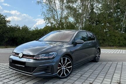 VW Golf 98.700 km 19.900 &euro; Hirrlingen 72145