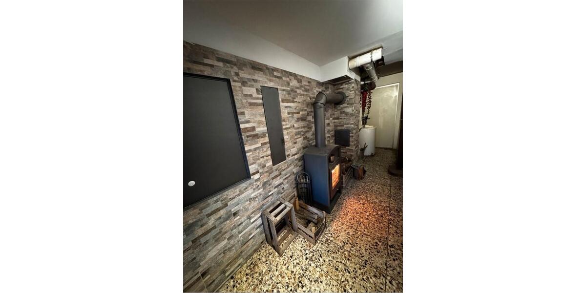 Einfamilienhaus Herrenberg - 7 Zimmer, 131 m&sup2;, 325.000&euro; | Angebot:25088886