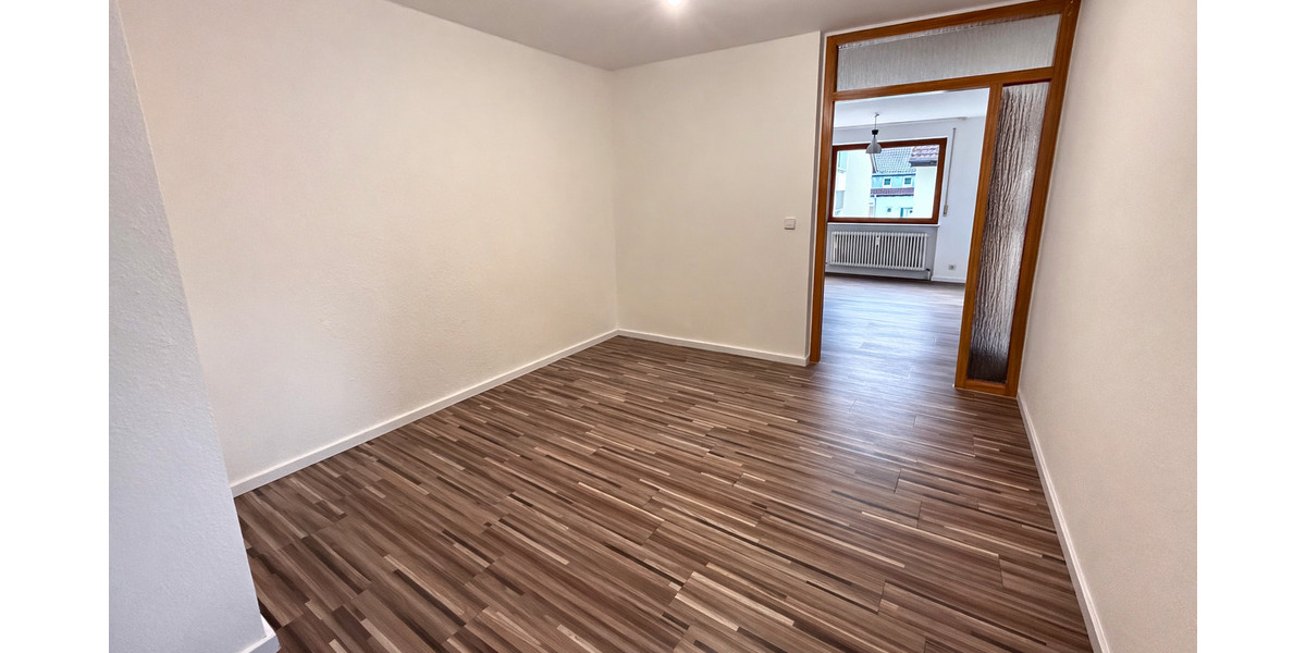 Etagenwohnung Leinfelden-Echterdingen Leinfelden - 4 Zimmer, 109 m&sup2;, 1.200&euro; | Angebot:25694257