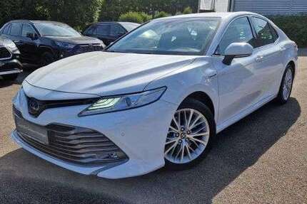 Toyota Camry 53.562 km 31.990 &euro; Nürtingen 72622