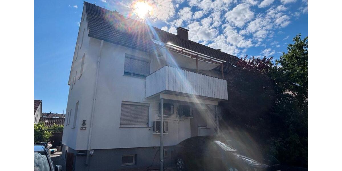 Doppelhaushälfte Herrenberg - 9 Zimmer, 178 m&sup2;, 685.000&euro; | Angebot:27080979