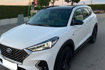 Hyundai TUCSON 112.000 km 19.700 &euro; Stuttgart 70599