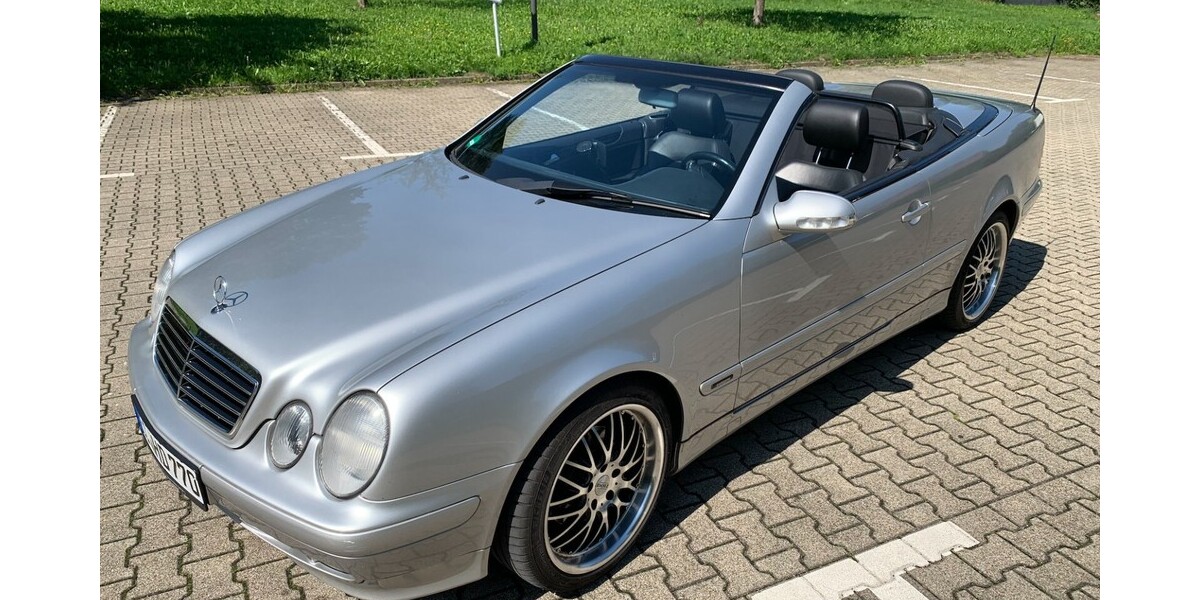 Mercedes-Benz CLK 320 148.000 km 8.200 &euro; Neuffen 72639