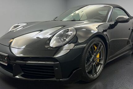 Porsche 992 10.200 km 216.999 &euro; Reutlingen / Mittelstadt 72766