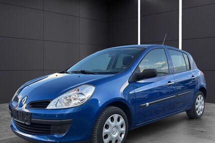 Renault Clio 161.000 km 2.490 &euro; Reutlingen / Stuttgart 72766