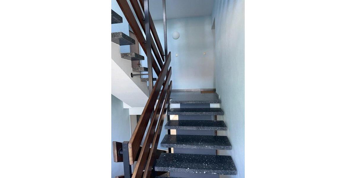Etagenwohnung Ammerbuch - 3 Zimmer, 78 m&sup2;, 180.000&euro; | Angebot:26194697