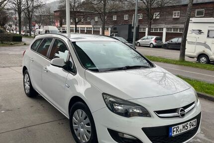 Opel Astra 83.000 km 7.100 &euro; Stuttgart 70499