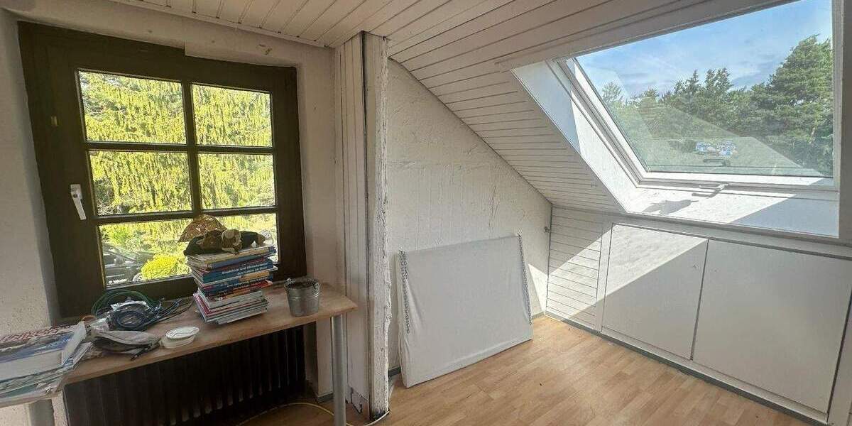 Mehrfamilienhaus, Wohnhaus Ostelsheim - 8 Zimmer, 300 m&sup2;, 1.000.000&euro; | Angebot:25674461