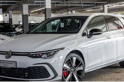 VW Golf 81.787 km 21.330 &euro; Stuttgart 70563