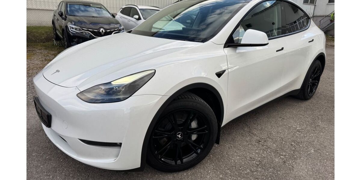 Tesla Model Y 58.175 km 36.999 &euro; Holzgerlingen 71088