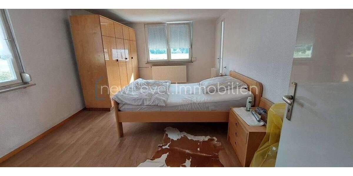 Einfamilienhaus Pliezhausen - 6 Zimmer, 141 m&sup2;, 345.000&euro; | Angebot:25681533