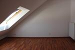 Reihenhaus Sindelfingen Darmsheim - 5.5 Zimmer, 136 m&sup2;, 2.400&euro; | Angebot:26313388