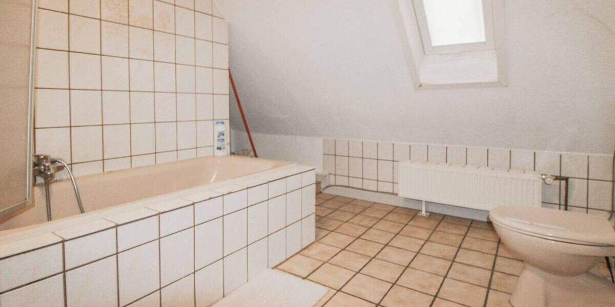 Mehrfamilienhaus, Wohnhaus Bisingen Wessingen - 8 Zimmer, 399.000&euro; | Angebot:25702296