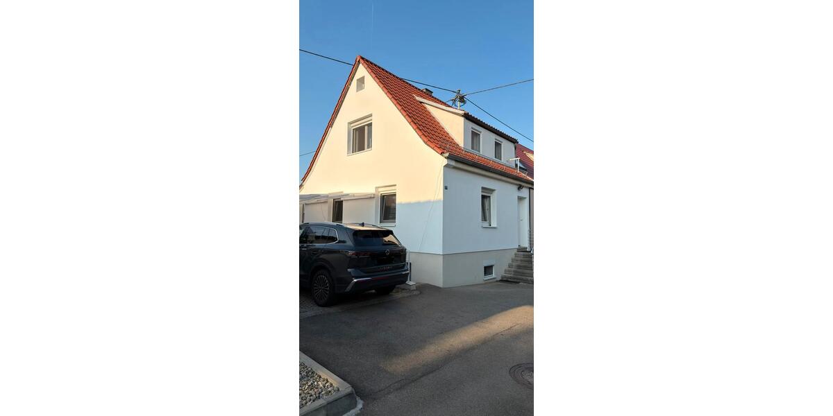 Doppelhaushälfte Reutlingen Altenburg - 7.5 Zimmer, 180 m&sup2;, 690.000&euro; | Angebot:27157500