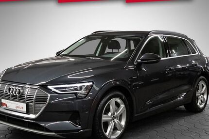 Audi e-tron 60.479 km 32.850 &euro; Stuttgart 70563