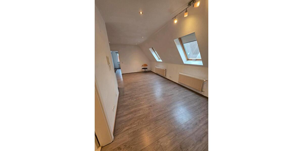 Etagenwohnung Rottenburg am Neckar - 2 Zimmer, 45 m&sup2;, 625&euro; | Angebot:25612136