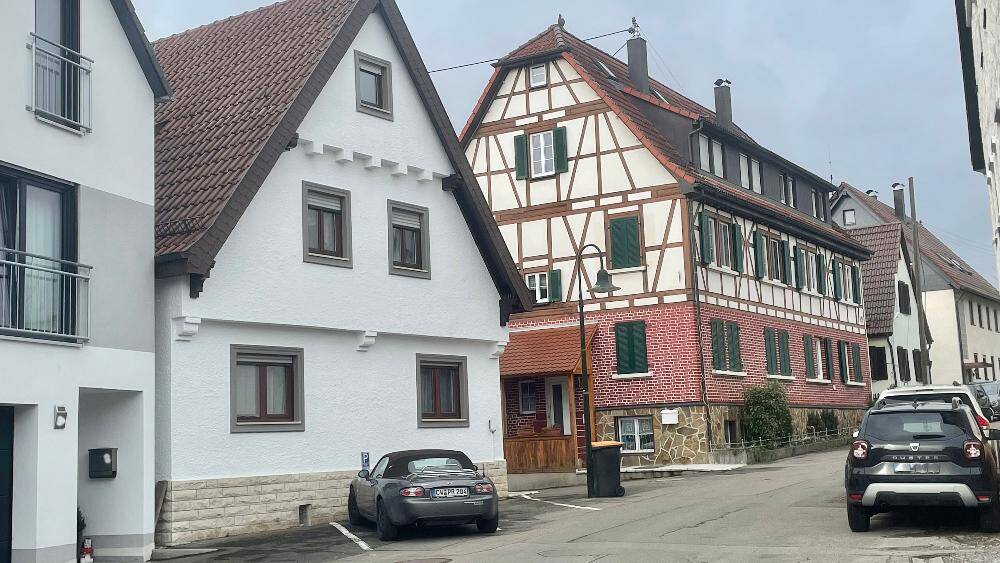 Mehrfamilienhaus, Wohnhaus Steinenbronn - 6 Zimmer, 190 m&sup2;, 2.650&euro; | Angebot:26290912