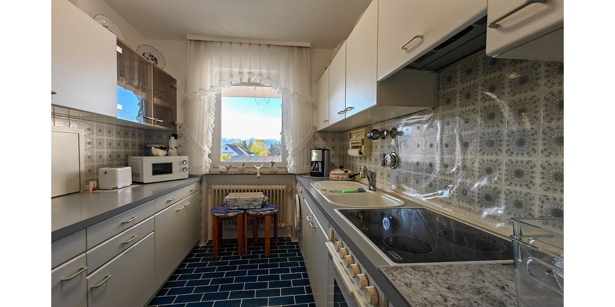 3-Zimmer Wohnung mit Tiefgaragenstellplatz und Balkon - 3- Reutlingen Baden-Württemberg | Angebot:24795926