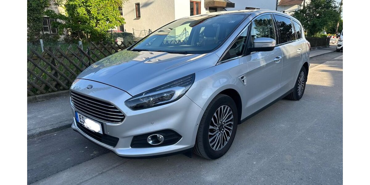 Ford S-Max 99.999 km 21.500 &euro; Filderstadt 70794
