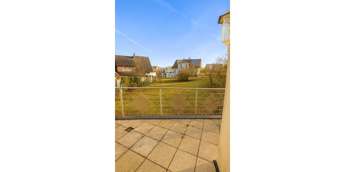Mehrfamilienhaus, Wohnhaus Wildberg Effringen - 7 Zimmer, 200 m&sup2;, 475.000&euro; | Angebot:25737017