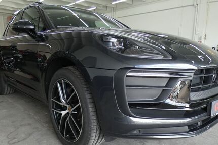 Porsche Macan 17.600 km 62.999 &euro; Metzingen 72555