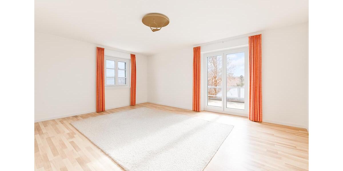 Maisonettenwohnung Herrenberg - 3.5 Zimmer, 118 m&sup2;, 1.638&euro; | Angebot:23618328