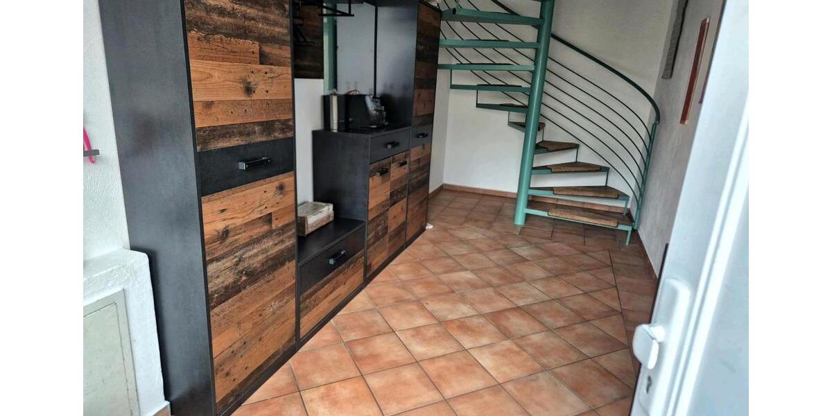 Reihenhaus Burladingen - 5 Zimmer, 140 m&sup2;, 1.000&euro; | Angebot:25413809