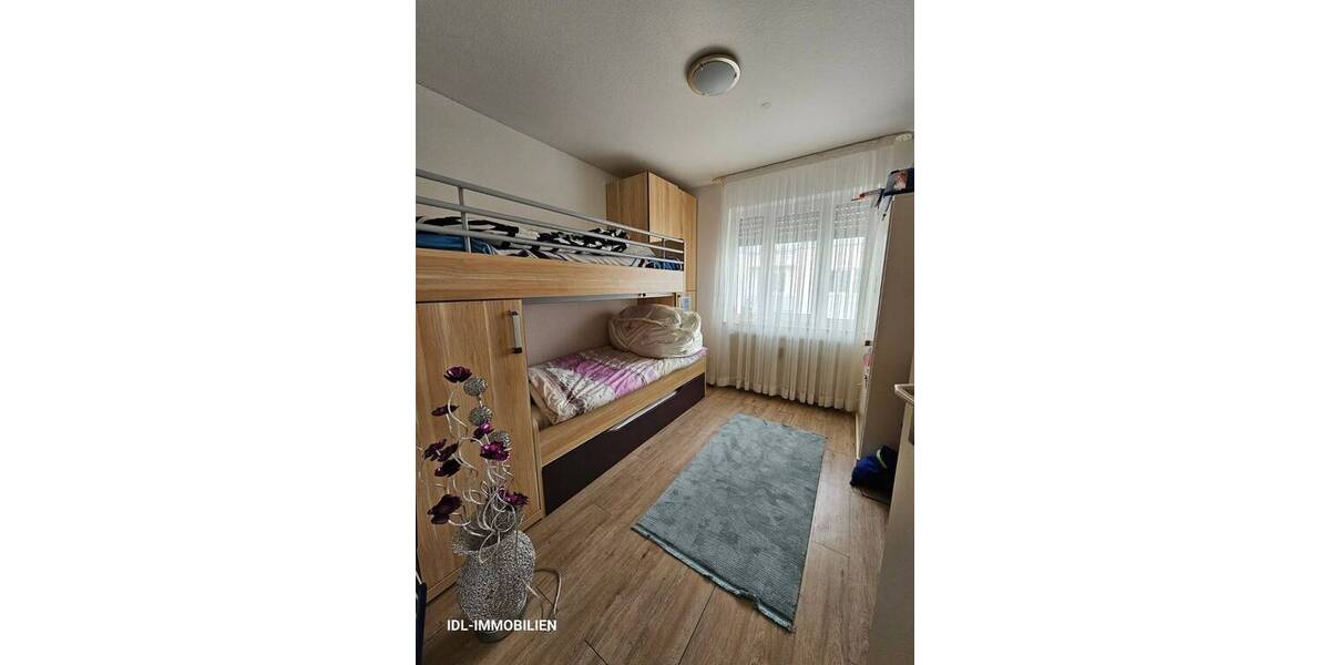 Geeignet für Selbstnutzer aber auch Kapitalanleger - Etagenwohnung Böblingen | Angebot:25822135