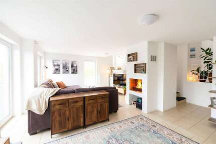 Haus Holzgerlingen - 8 Zimmer, 241 m&sup2;, 998.000&euro; | Angebot:25825450