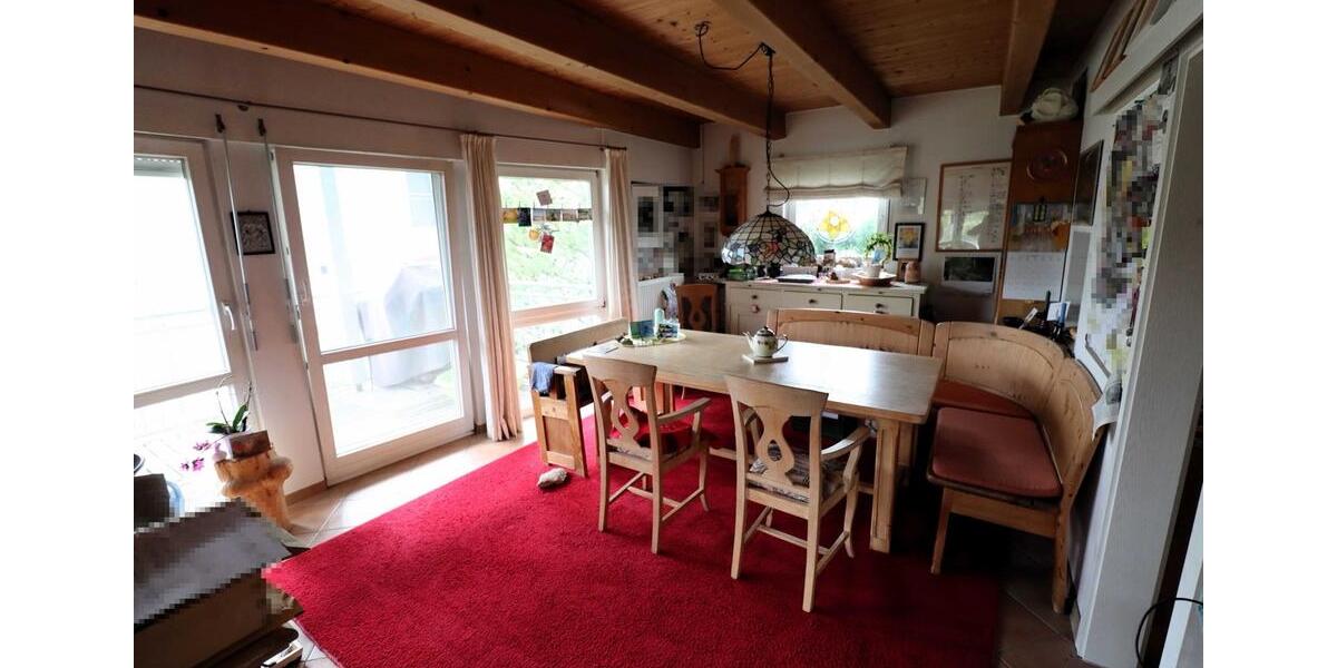 Erdgeschoßwohnung Trochtelfingen - 4 Zimmer, 130 m&sup2;, 1.280&euro; | Angebot:23797482