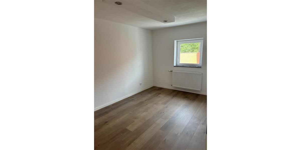 Einfamilienhaus Horb am Neckar - 7 Zimmer, 200 m&sup2;, 1.800&euro; | Angebot:25856131
