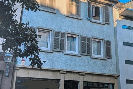 Haus Reutlingen - 12 Zimmer, 405 m&sup2;, 735.000&euro; | Angebot:27195672