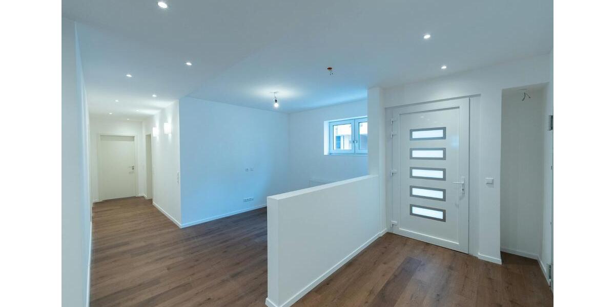 Erdgeschoßwohnung Stuttgart Stuttgart-Süd - 5 Zimmer, 131 m&sup2;, 2.190&euro; | Angebot:26380275